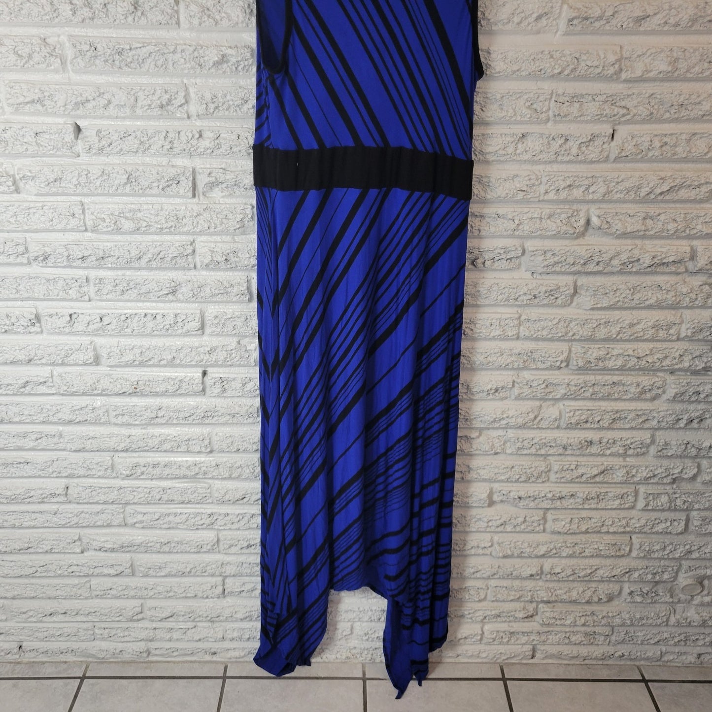 Apt 9 Womens Dress 1X Plus Sheath Sleeveless Blue Black Stripe Handkerchief Hem