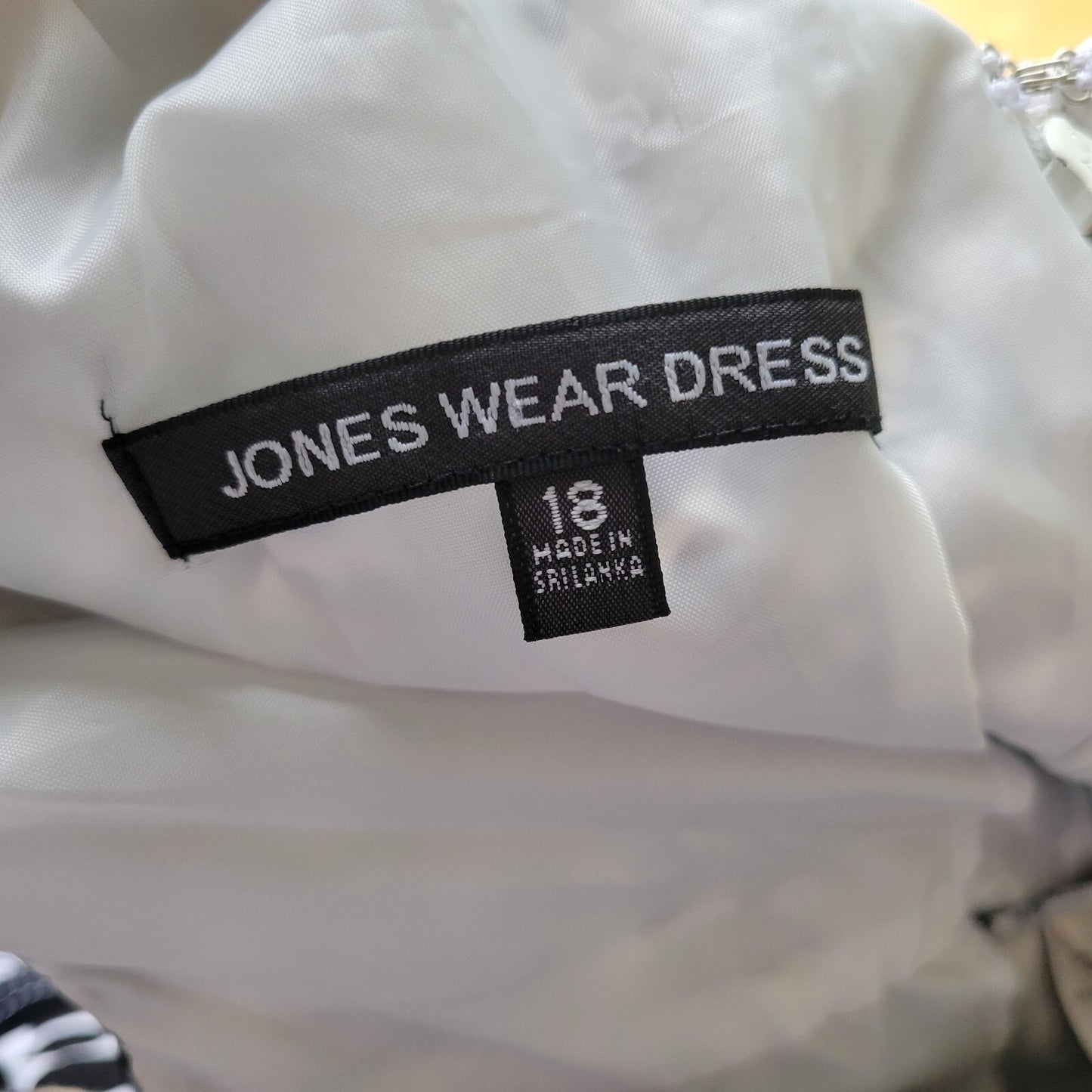 Jones Wear Women Dress 18 Plus Sleeveless Mini Fit Flare Black Floral Zip Casual