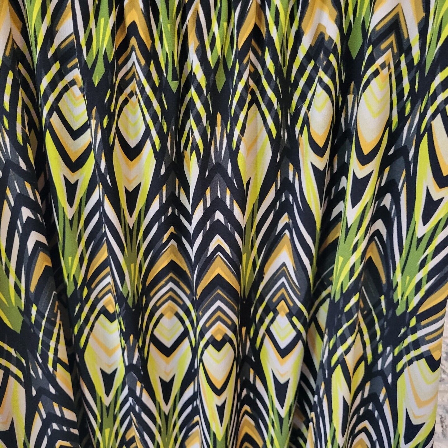 Cato Womens Top 26W 28W Plus Short Sleeve Green Black Geometric Comfy Office