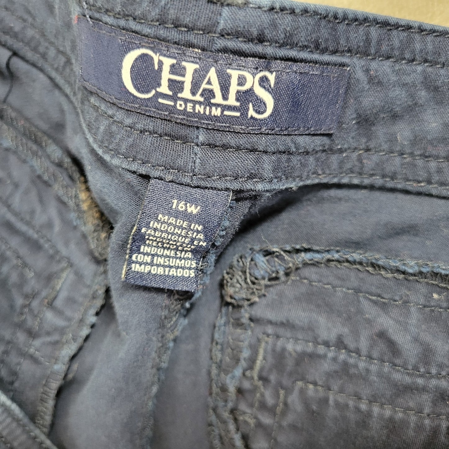 Chaps Womens Pants 16W Plus Cargo Capri Blue Zip Fly Lightweight Cotton Blend