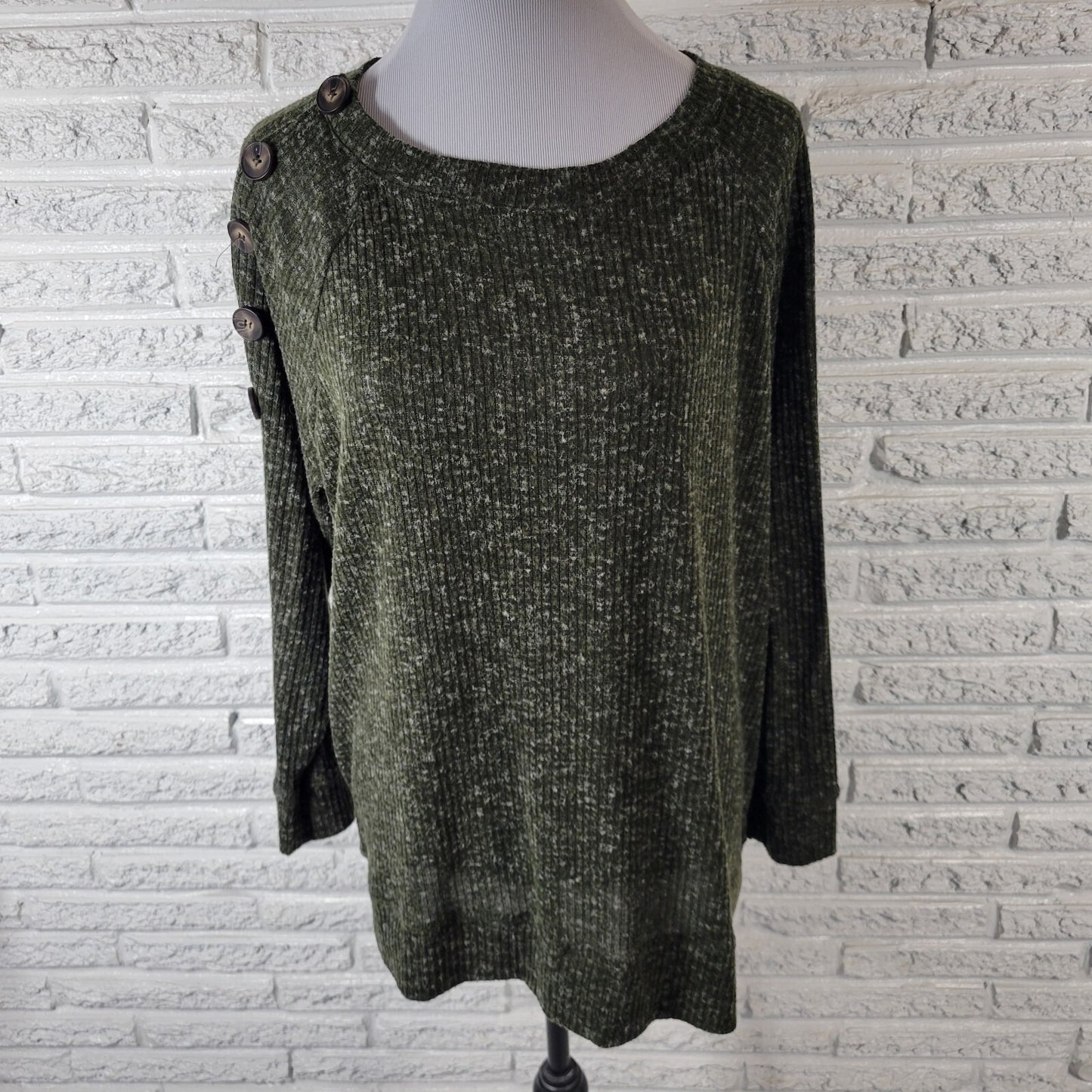 CJ Banks Womens Sweater 1X Plus Green Ribbed Poly Blend Soft Casual Deco Buttons