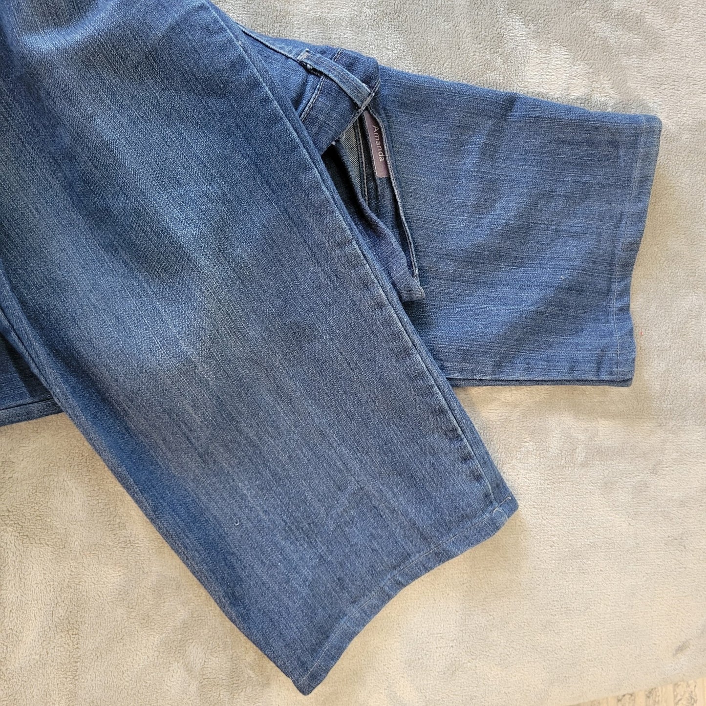 Gloria Vanderbilt Amanda Women Jeans 18 Crop Straight Leg Dark Blue Denim Zip Fly