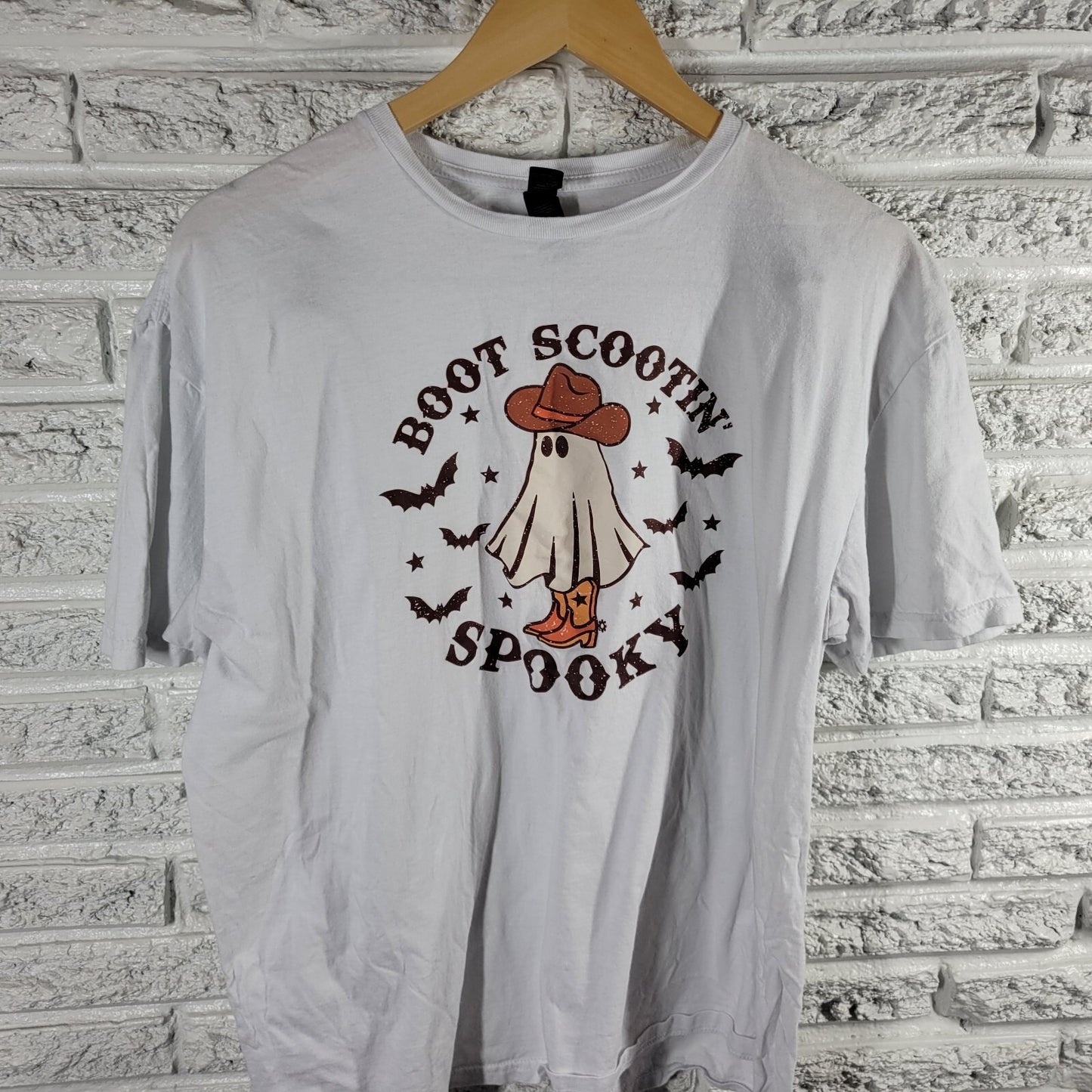 Halloween Womens Top Extra Large XL Short Sleeve Brown Cotton Spooky Boot Scoot