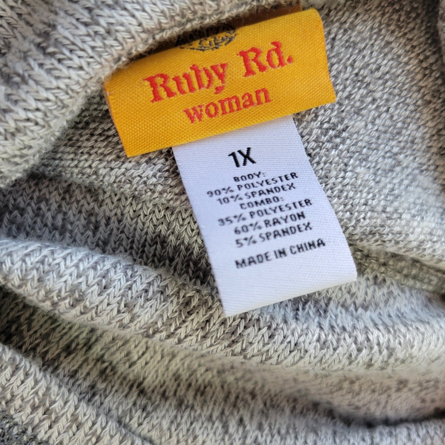 Ruby Rd Women Sweater 1X Plus 3/4 Sleeve Gray White Floral Cowl Soft Lightweight