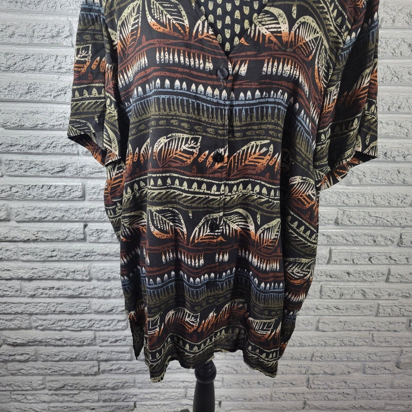 Sag Harbor Women Top 2X Plus Short Sleeve Black Geometric Button Up Office Rayon