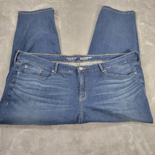 Torrid Womens Jeans 26R Plus  Feel the Fit Perfect Ankle Boyfriend Medium Blue