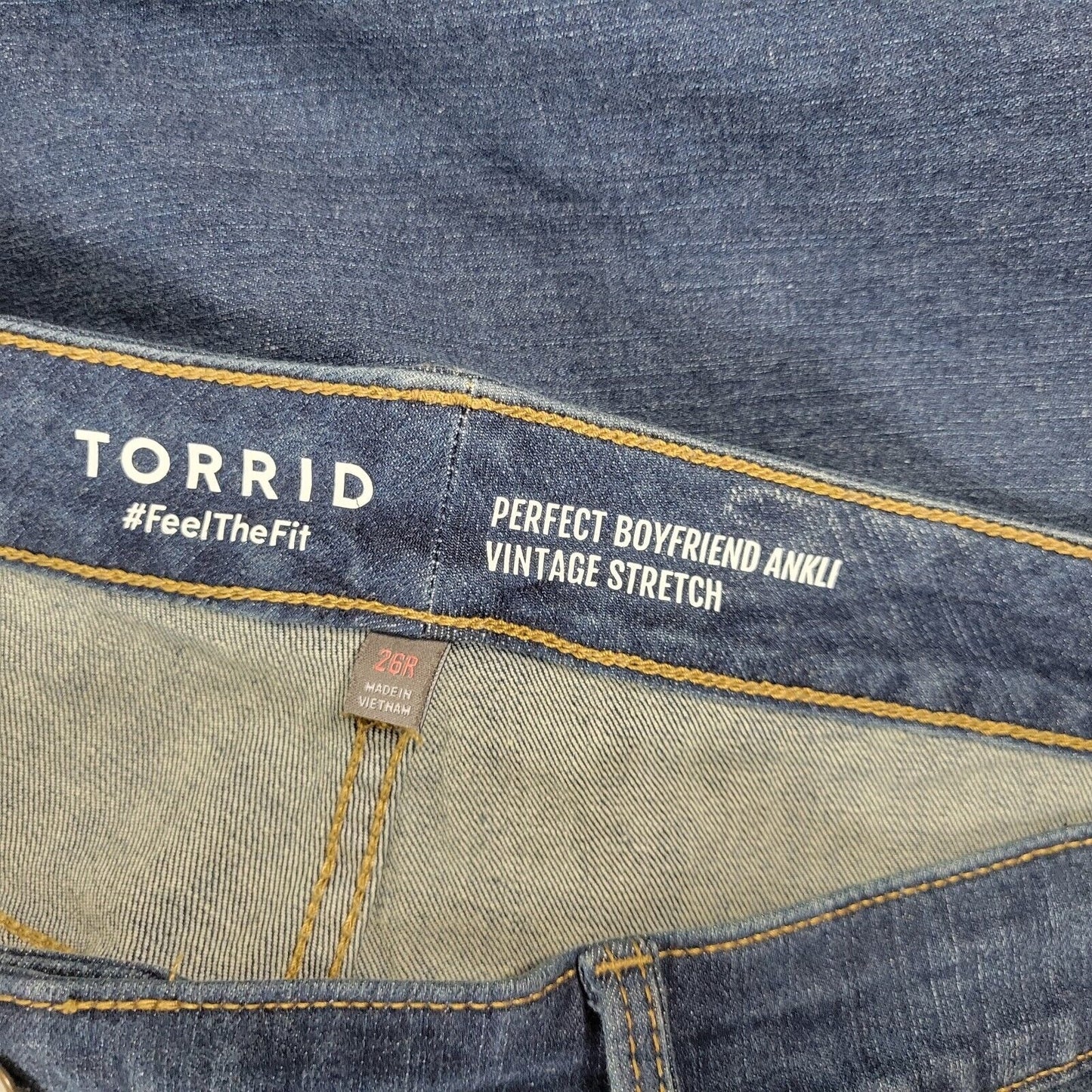 Torrid Womens Jeans 26R Plus  Feel the Fit Perfect Ankle Boyfriend Medium Blue