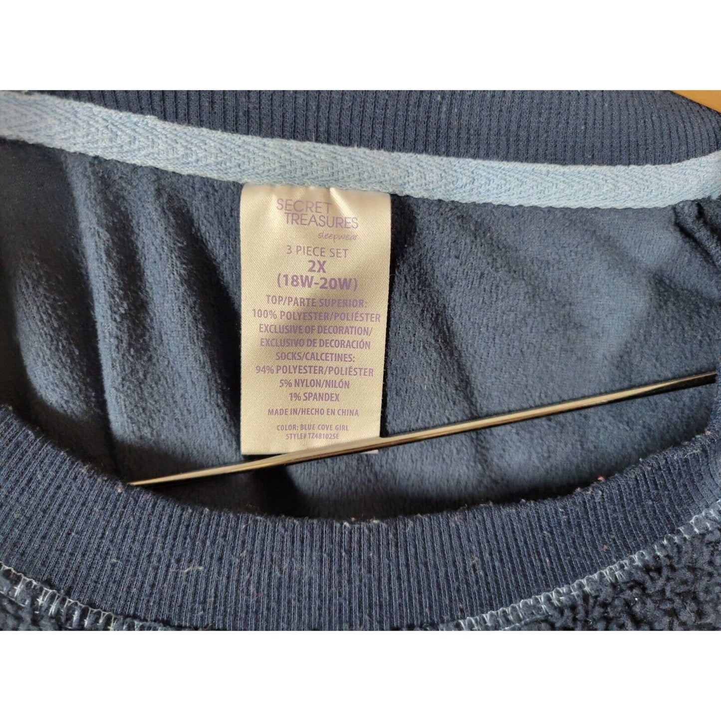 Secret Treasures Women Top 2X Pajama Blue Fleece This Girl Loves to Sleep Lounge