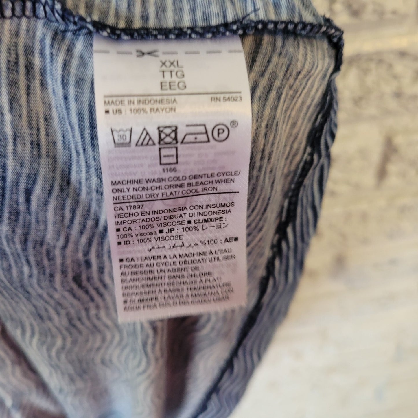 Old Navy Womens Top XXL Plus On Off Shoulder Lightweight Blue White Stripe Comfy