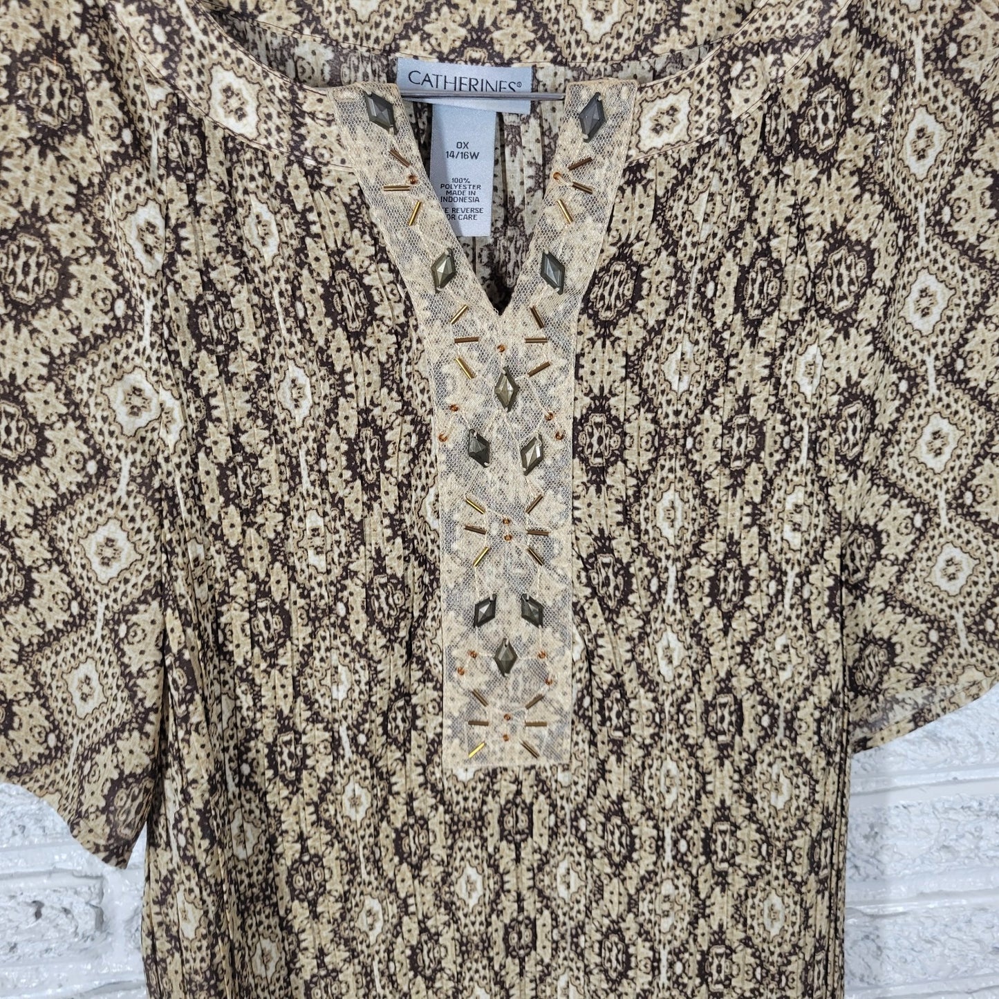 Catherines Womens Top 0X Plus Tunic Brown Geometric Crinkle Pintuck Sheer Beaded