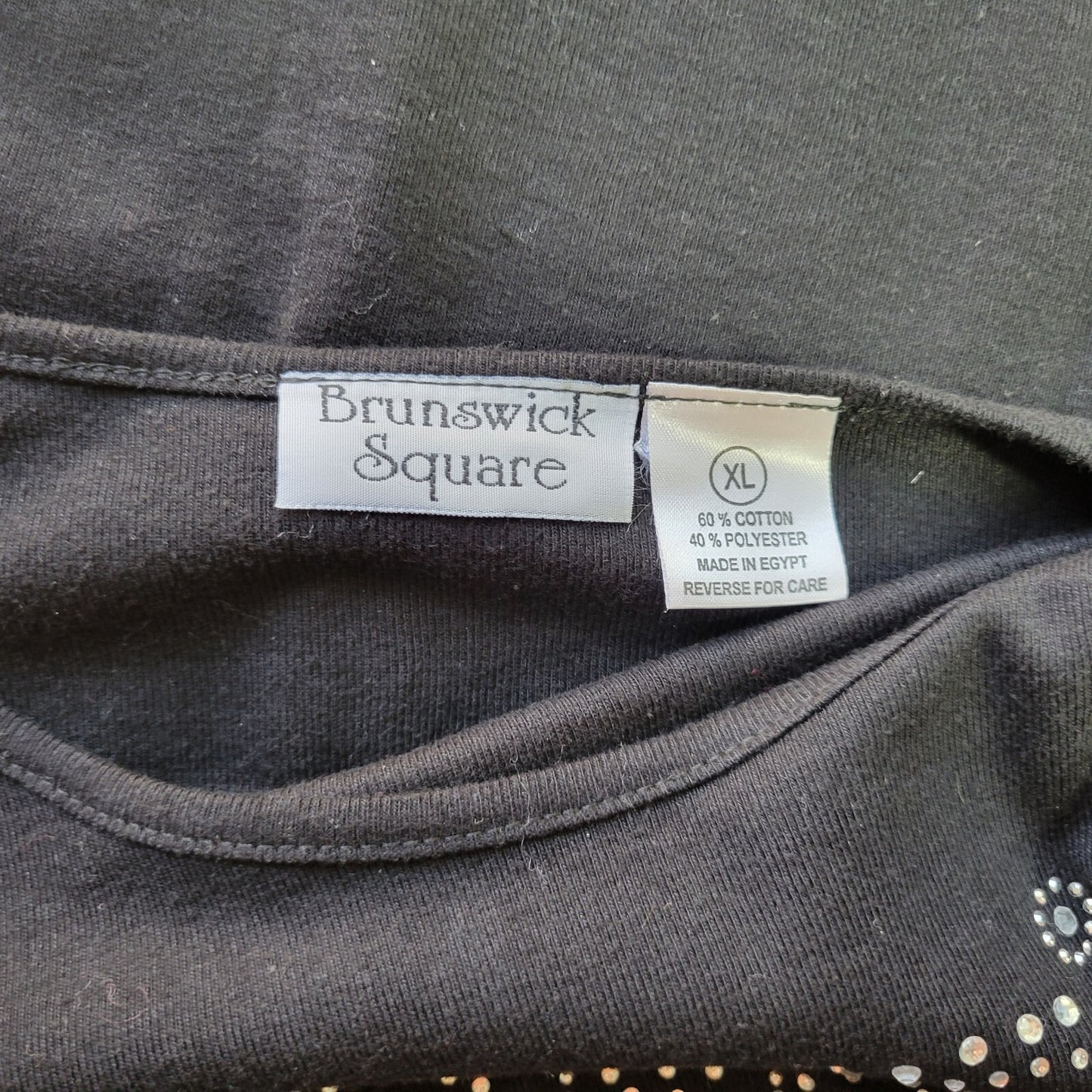 Brunswick Square Women Top XL Tee Short Sleeve Casual Black Cotton Blend Studded