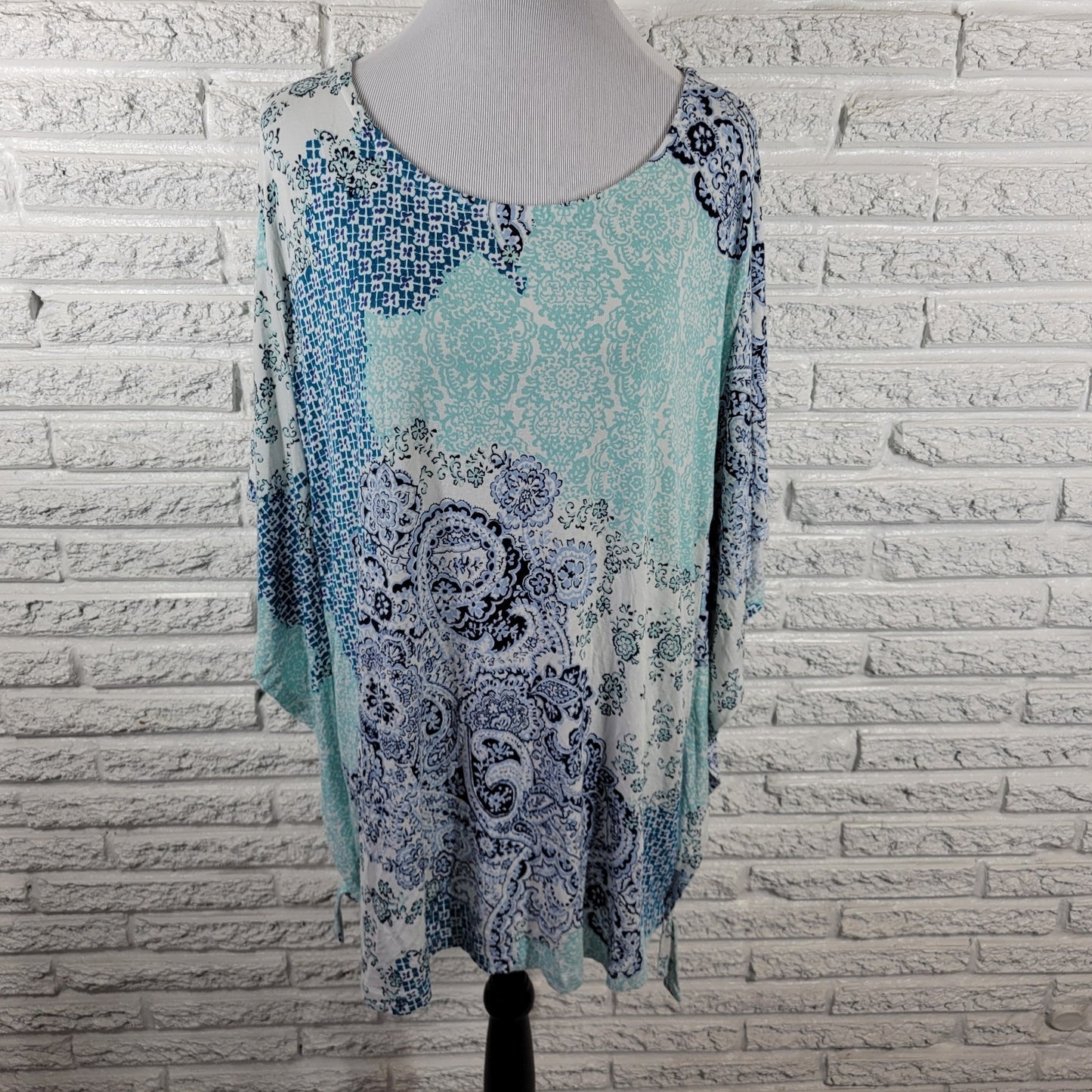 Croft Barrow Womens Top 2X Plus Tunic Batwing Sleeve Blue Floral Side Ties Comfy