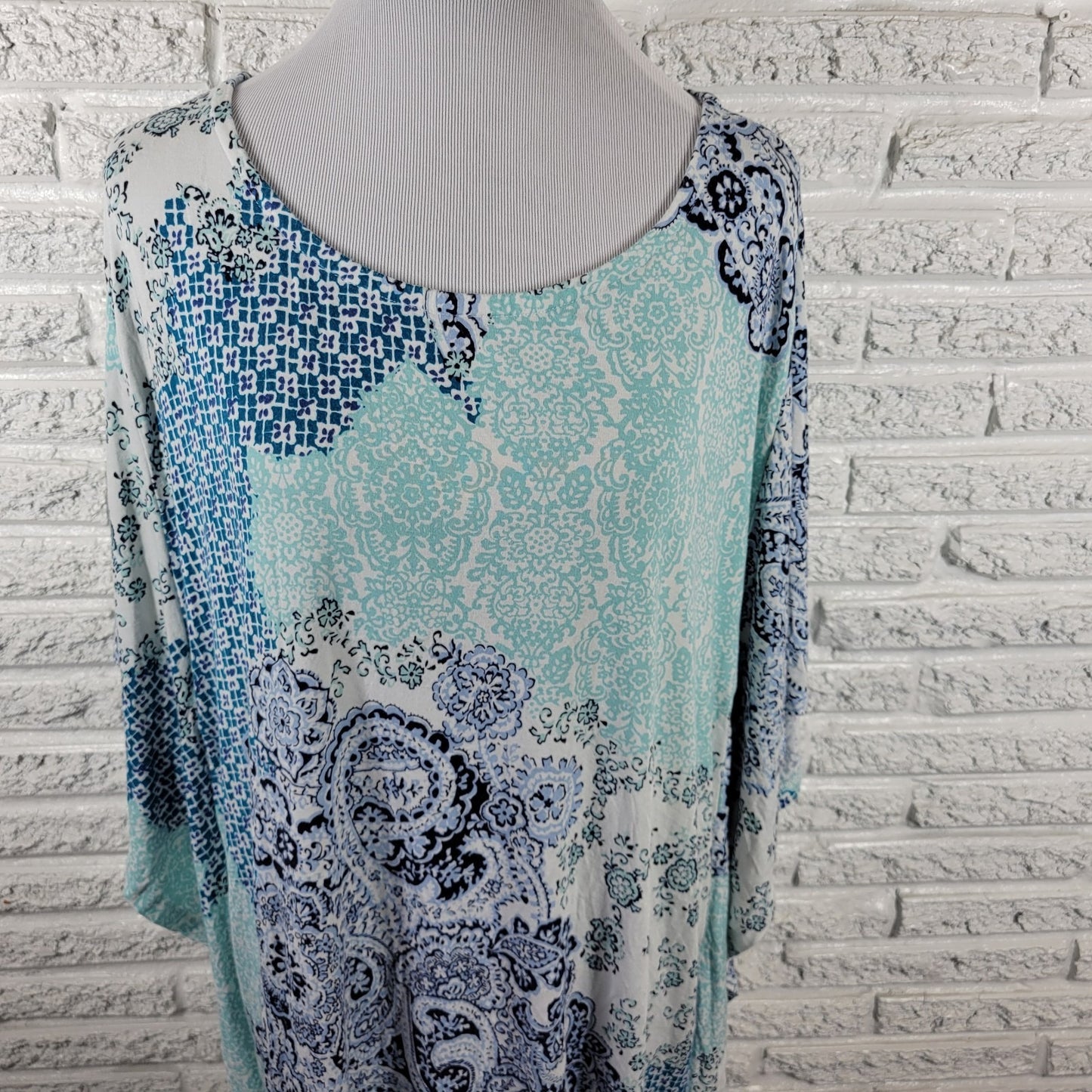 Croft Barrow Womens Top 2X Plus Tunic Batwing Sleeve Blue Floral Side Ties Comfy