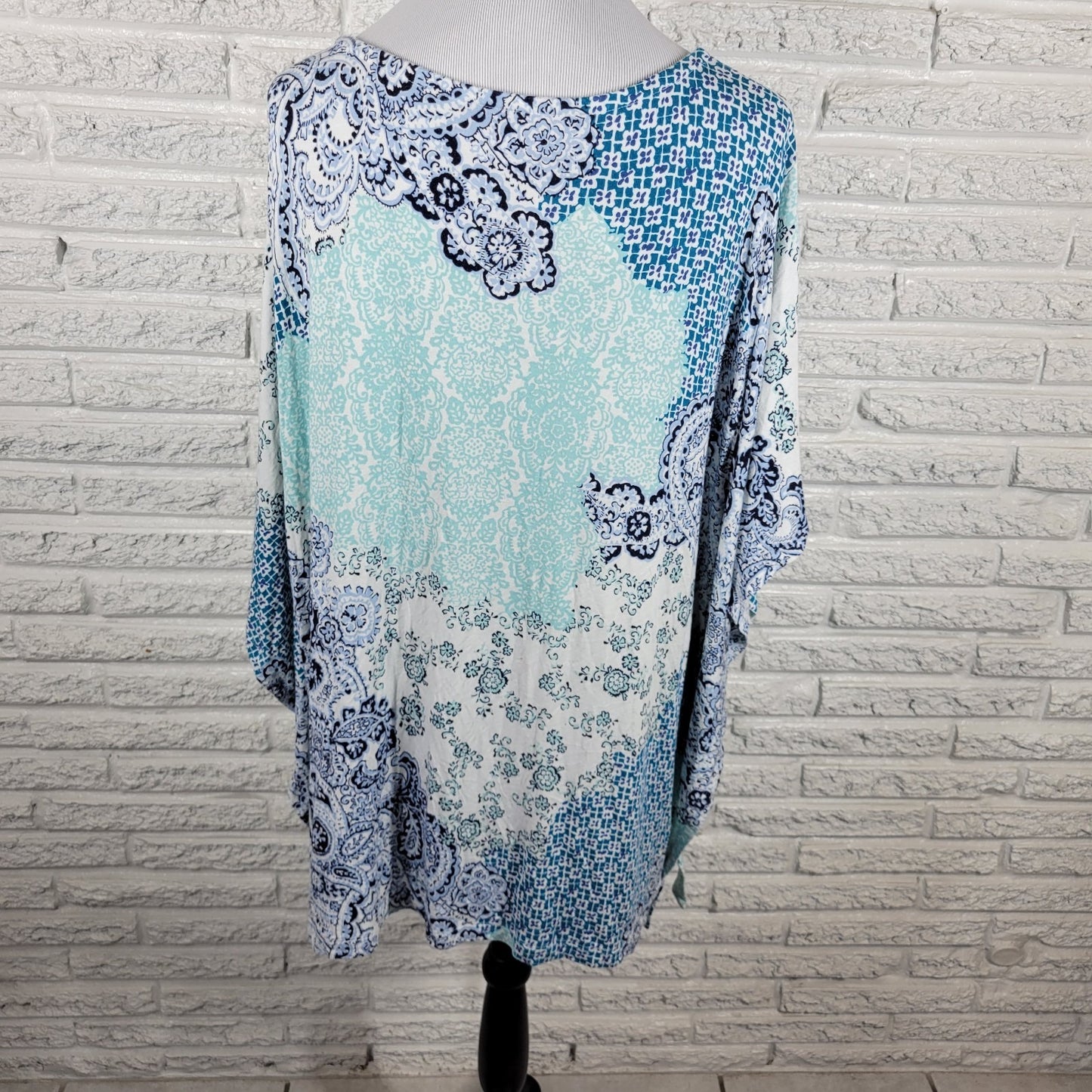 Croft Barrow Womens Top 2X Plus Tunic Batwing Sleeve Blue Floral Side Ties Comfy