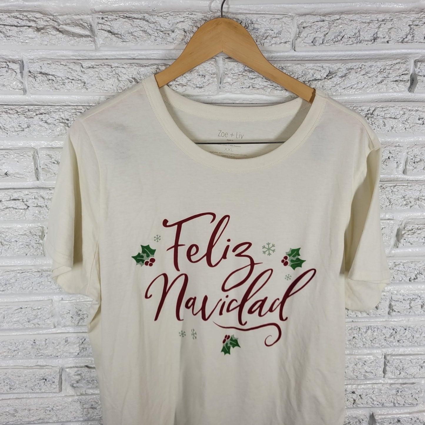 Christmas Zoe Liv Womens Top XXL Plus Tee White Feliz Navidad Cotton Blend Comfy