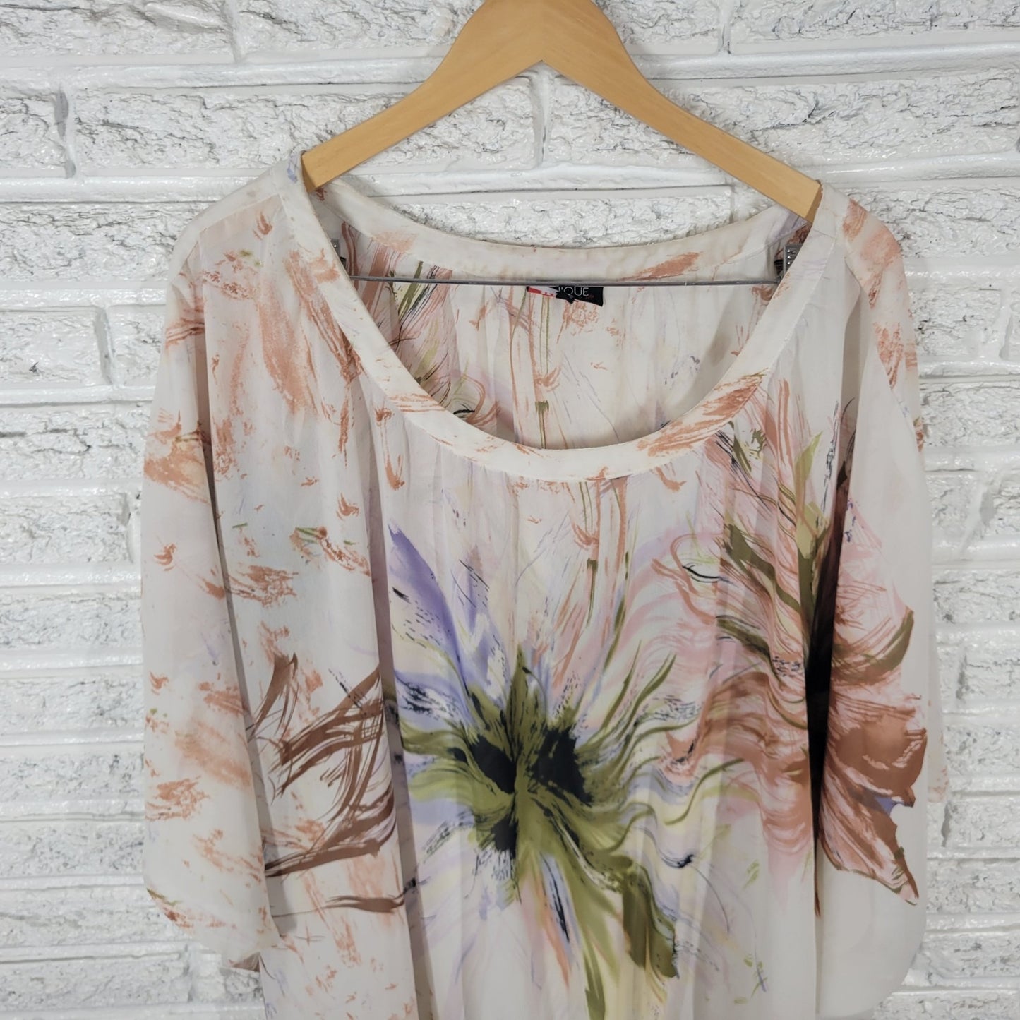 Unique Spectrum Womens Top 3X Plus Tunic Batwing Brown Watercolor Smocked Waist