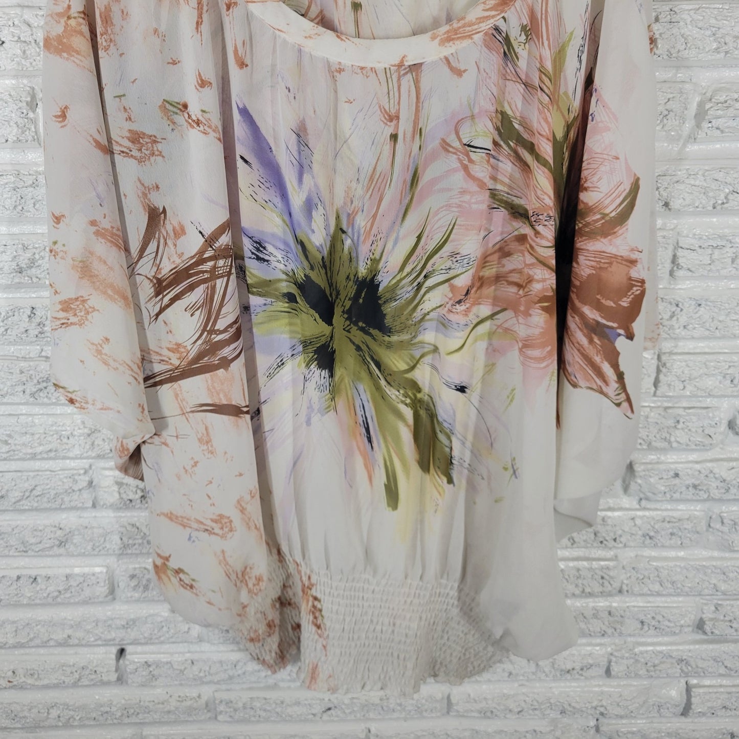 Unique Spectrum Womens Top 3X Plus Tunic Batwing Brown Watercolor Smocked Waist
