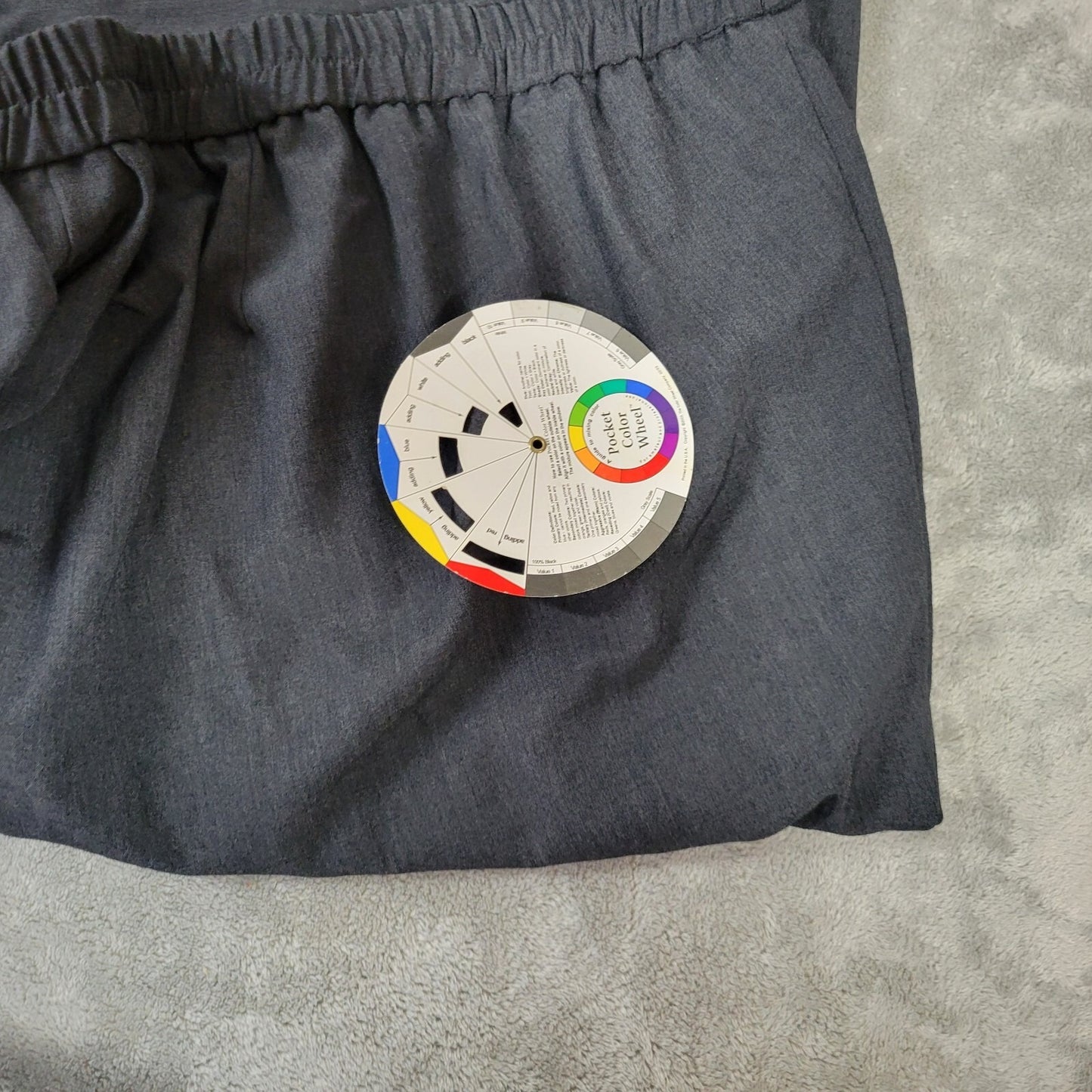 Catherines Womens Pants 4X Plus Refined Capri Pull On Gray Office Poly Blend