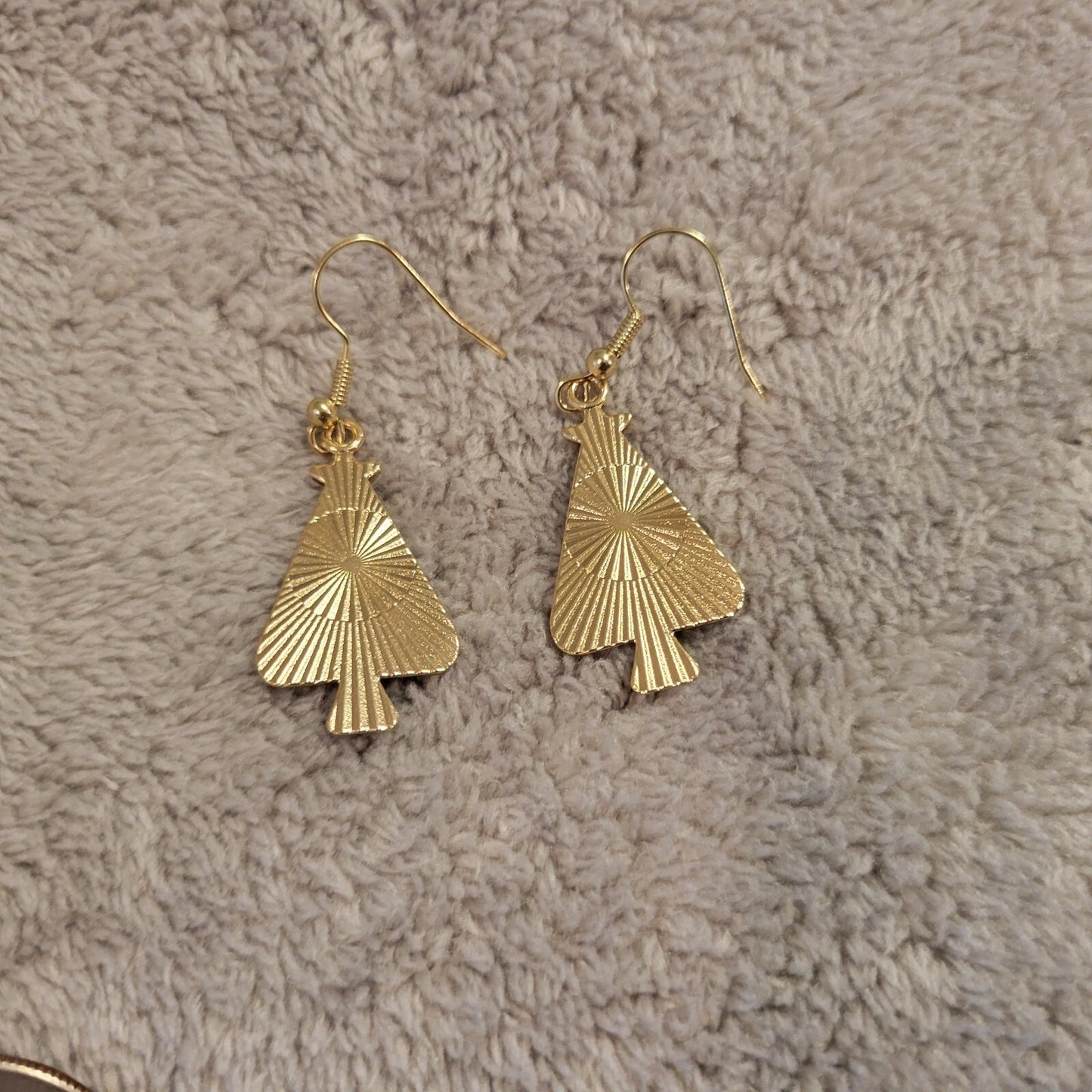 Christmas Trees #2 Womens Earrings One Pair Stockings Hanging Gold Tone Holiday