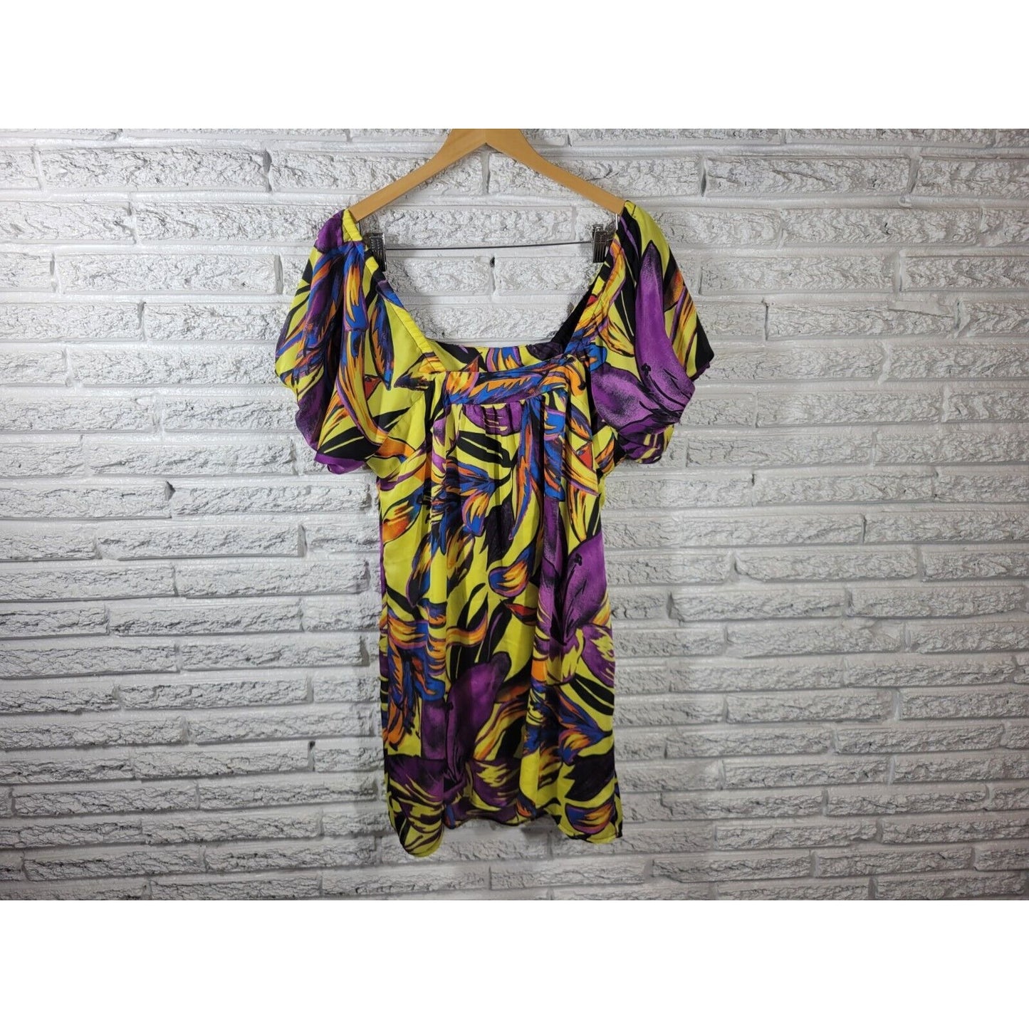 Forever 21 Women Dress 2X Plus Mini Puff Sleeve Purple Floral Pullover Polyester