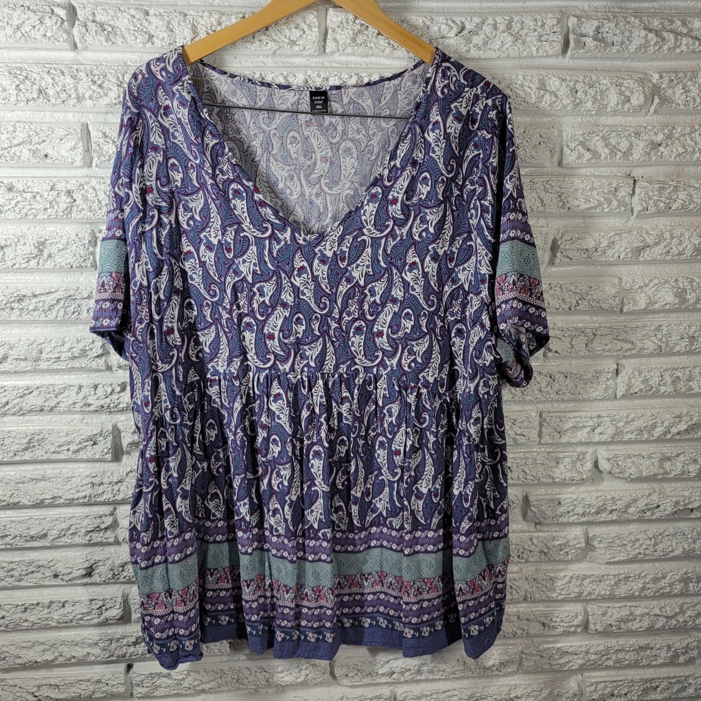 Shein Curve Womens Top 4XL Plus Short Sleeve Blue Paisley Casual Lightweight