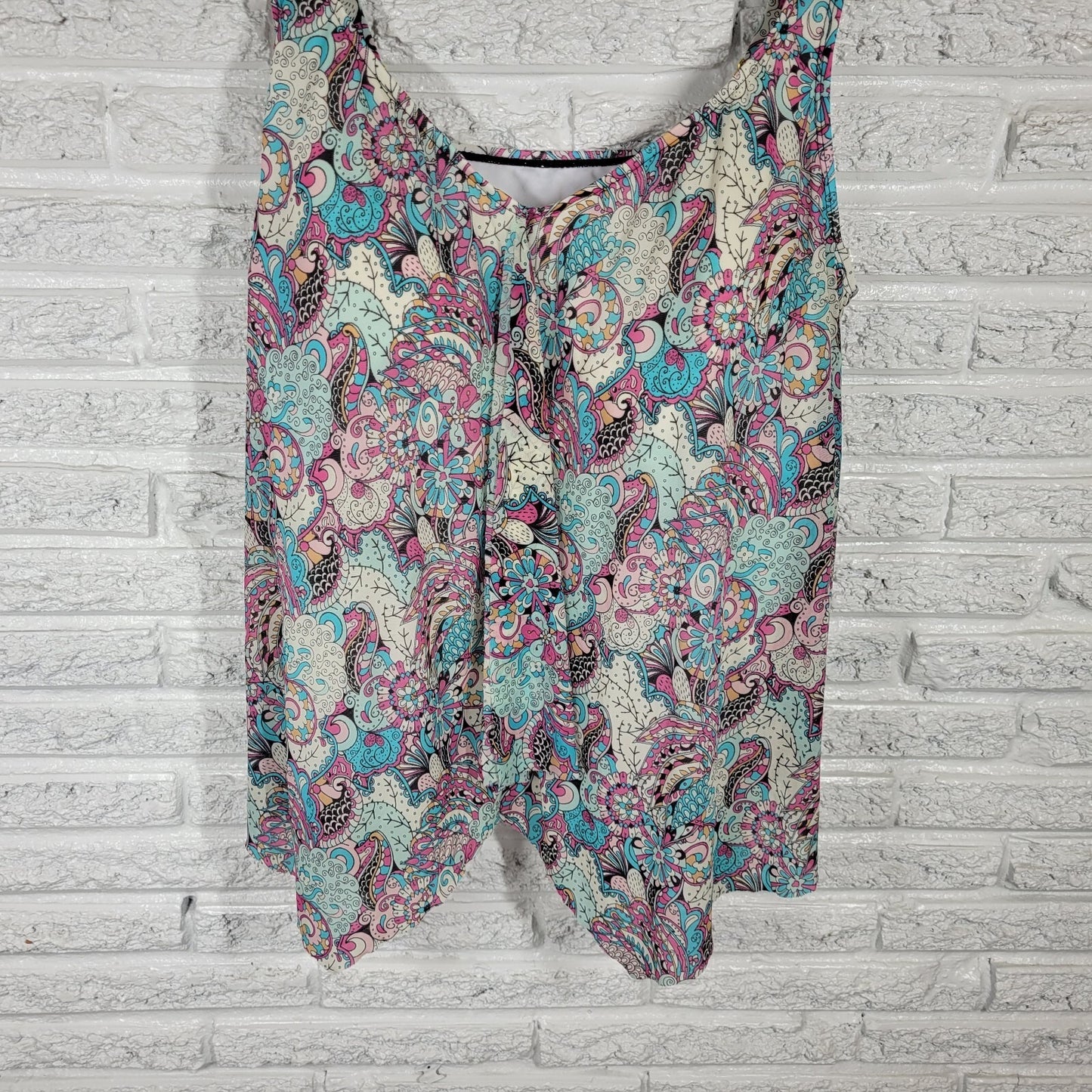 Shore Fit Womens Swim Top 22W Plus Adjustable Wide Strap Blue Pink Paisley Bra