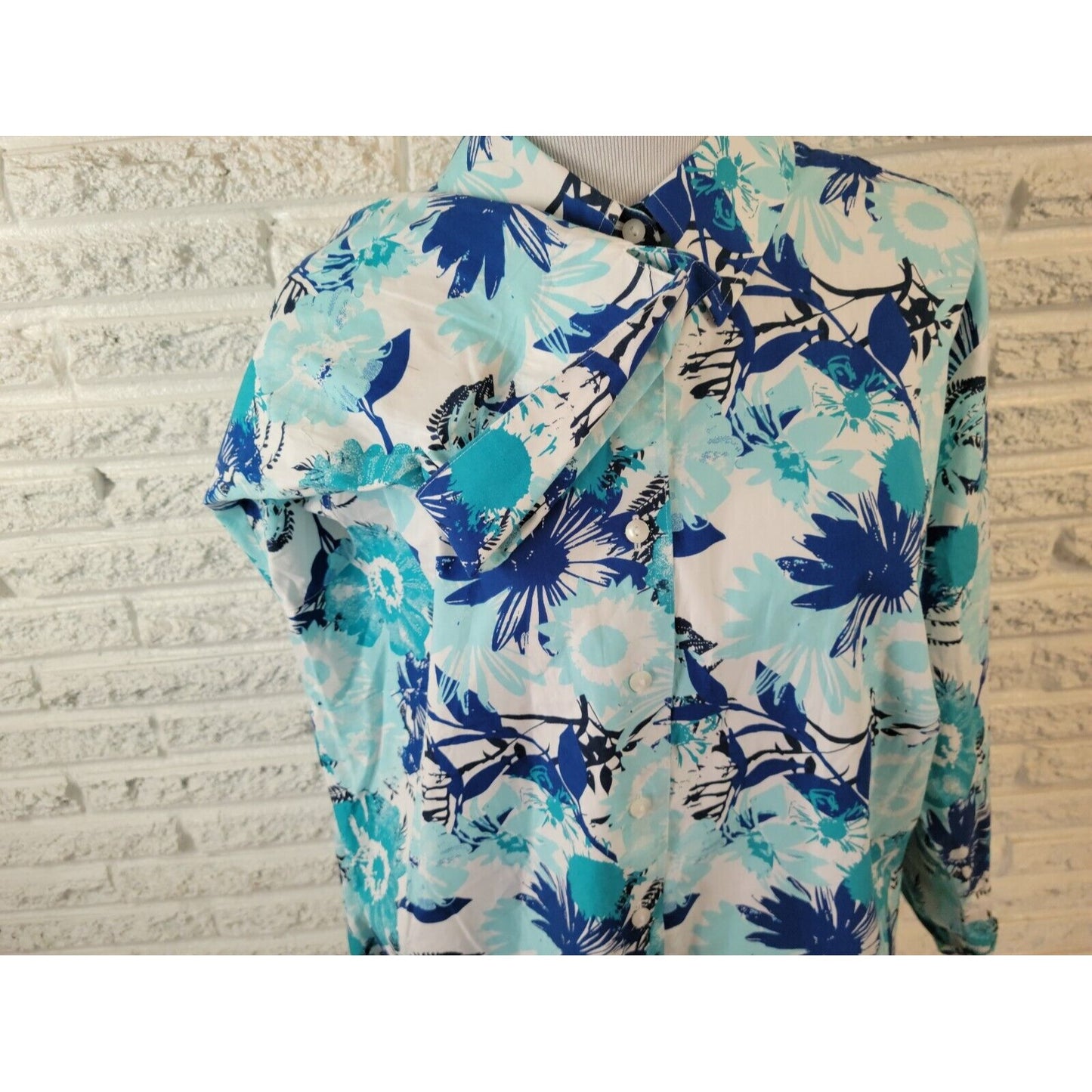 Westbound Womens Top 20W Plus Collar Button Up Wrinkle Free Cotton Blue Floral