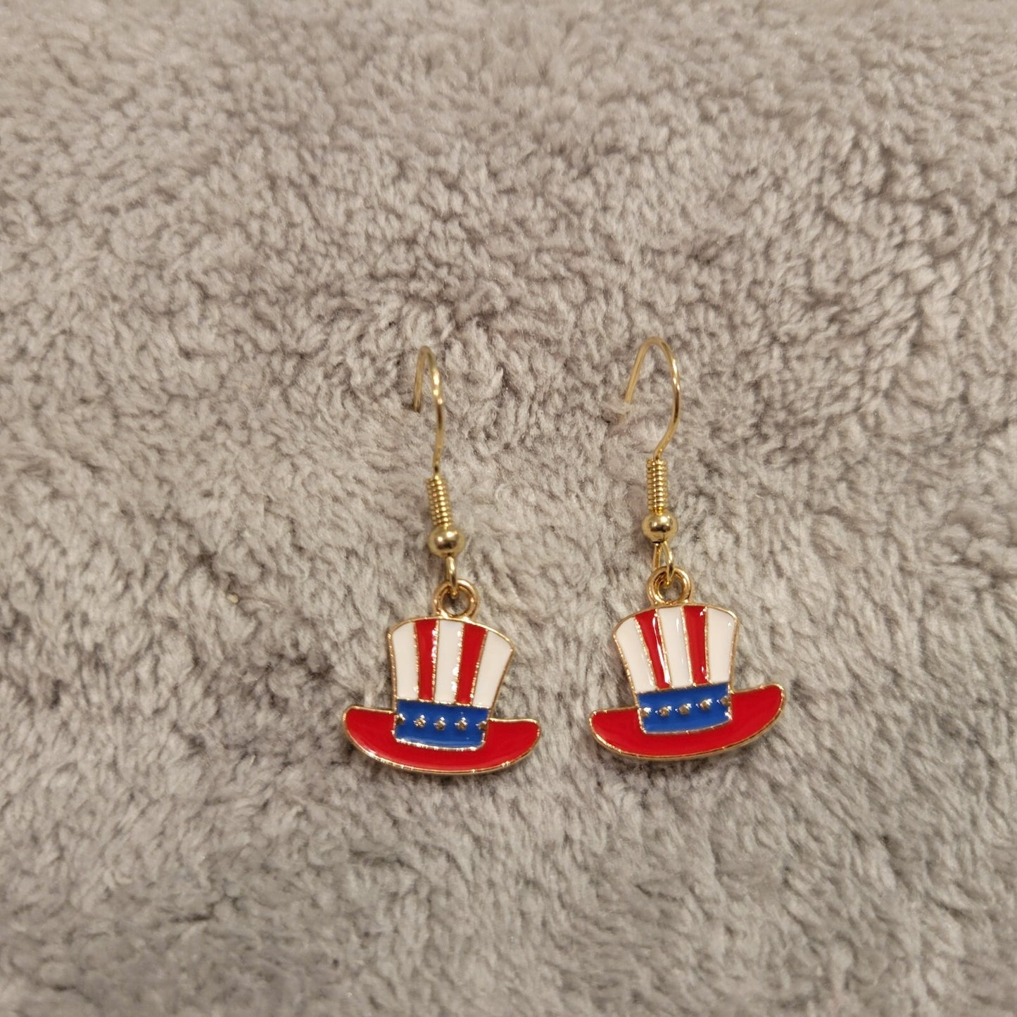 Fourth of July Patrotic Womens Earrings One Pair Uncle Sam Hat Hanging Dangle