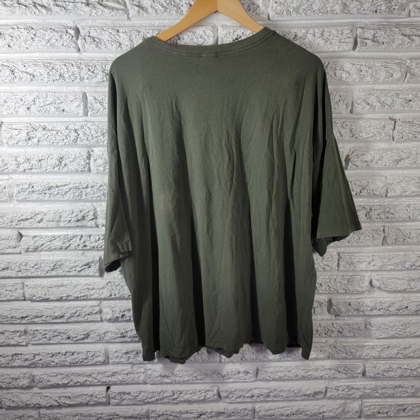 Secret Treasures Women Top 2X Plus Tee Forever Fearless Green Cotton Blend Comfy