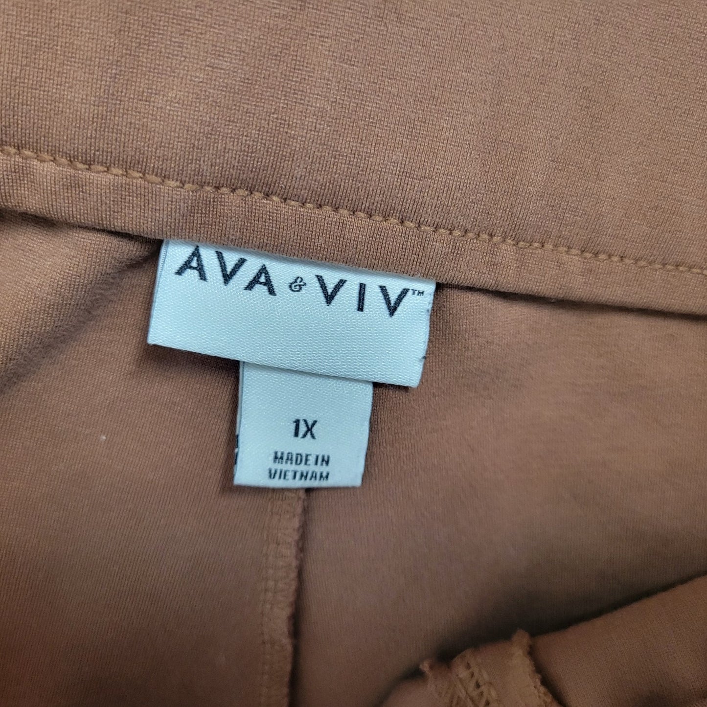 Ava Viv Womens Pants 1X Plus Pull On Cropped Brown Split Ankle Pockets Casual