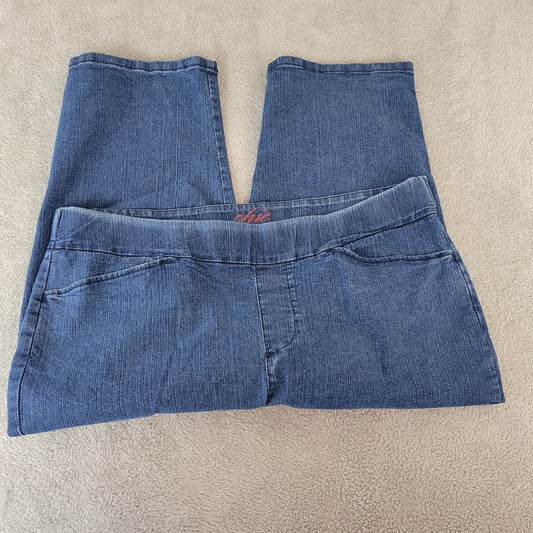Chic Women Jeans 18 Plus Capri Pull On Medium Blue Denim Wash Cotton Blend Comfy