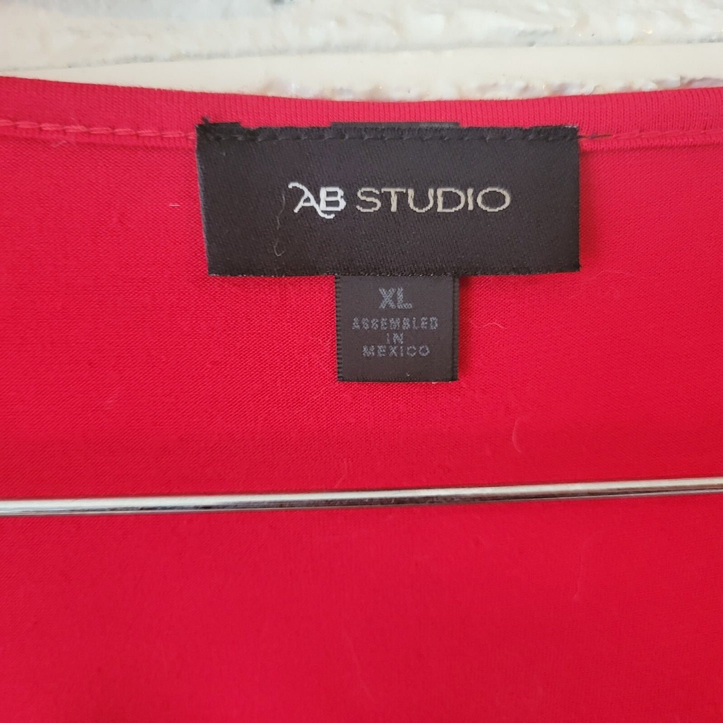Ab Studio Womens Top Extra Large Tank Sleeveless Red Metal Embellishment Pleated