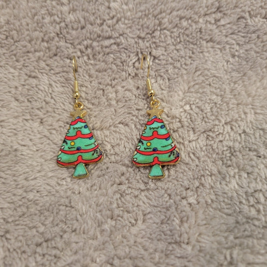 Christmas Trees #6 Womens Earrings One Pair Green Red Hanging Gold Tone Holiday