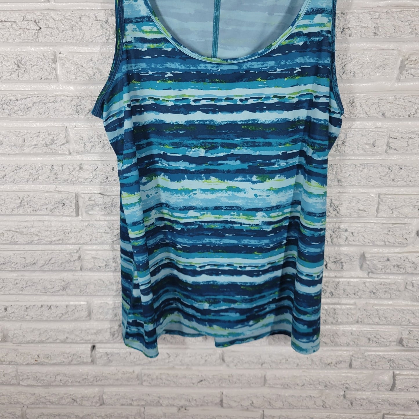 Eddie Bauer Womens Top 2XL Plus Tank Blue Watercolor Poly Blend Lightweight