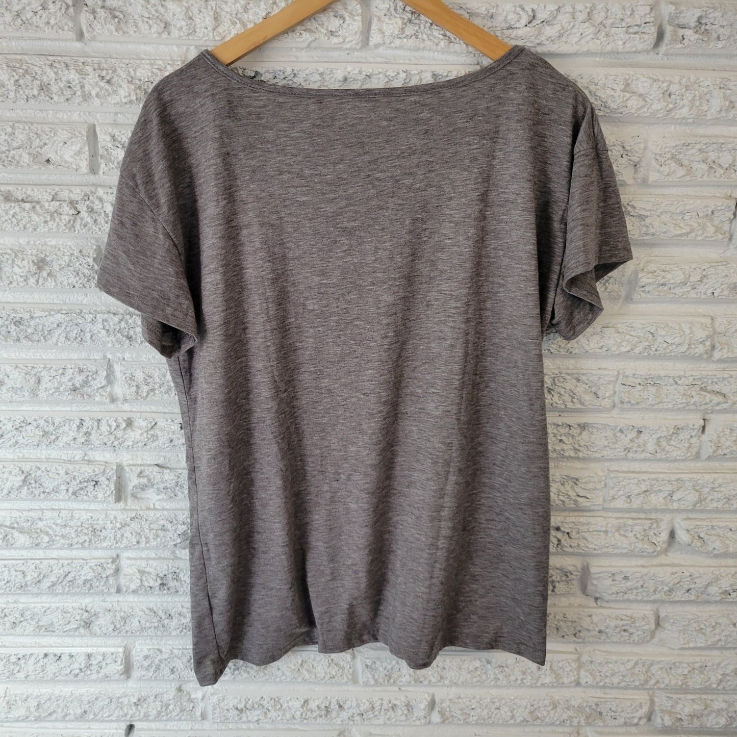 Womens Top Extra Large XL Tee Short Sleeve Gray Limits of My Medication Funny