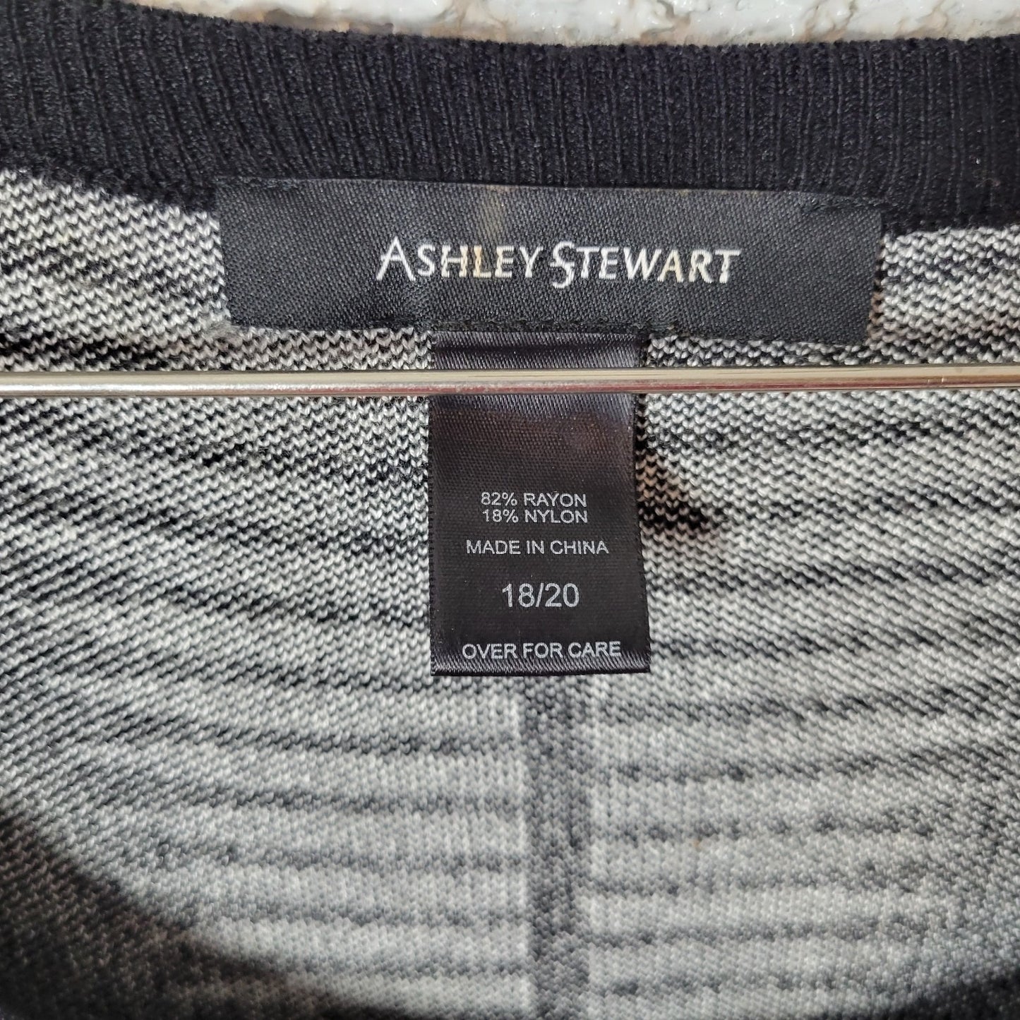 Ashley Stewart Womens Dress 18 20 Plus Sweater Knit Black Geometric Comfy Casual