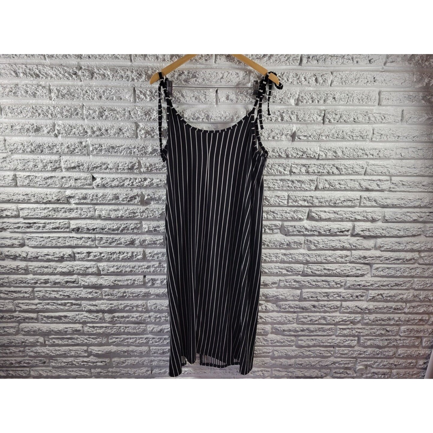 Belle Tweed Womens Dress 1X Slip Spaghetti Strap Black Stripe Poly Blend Slit