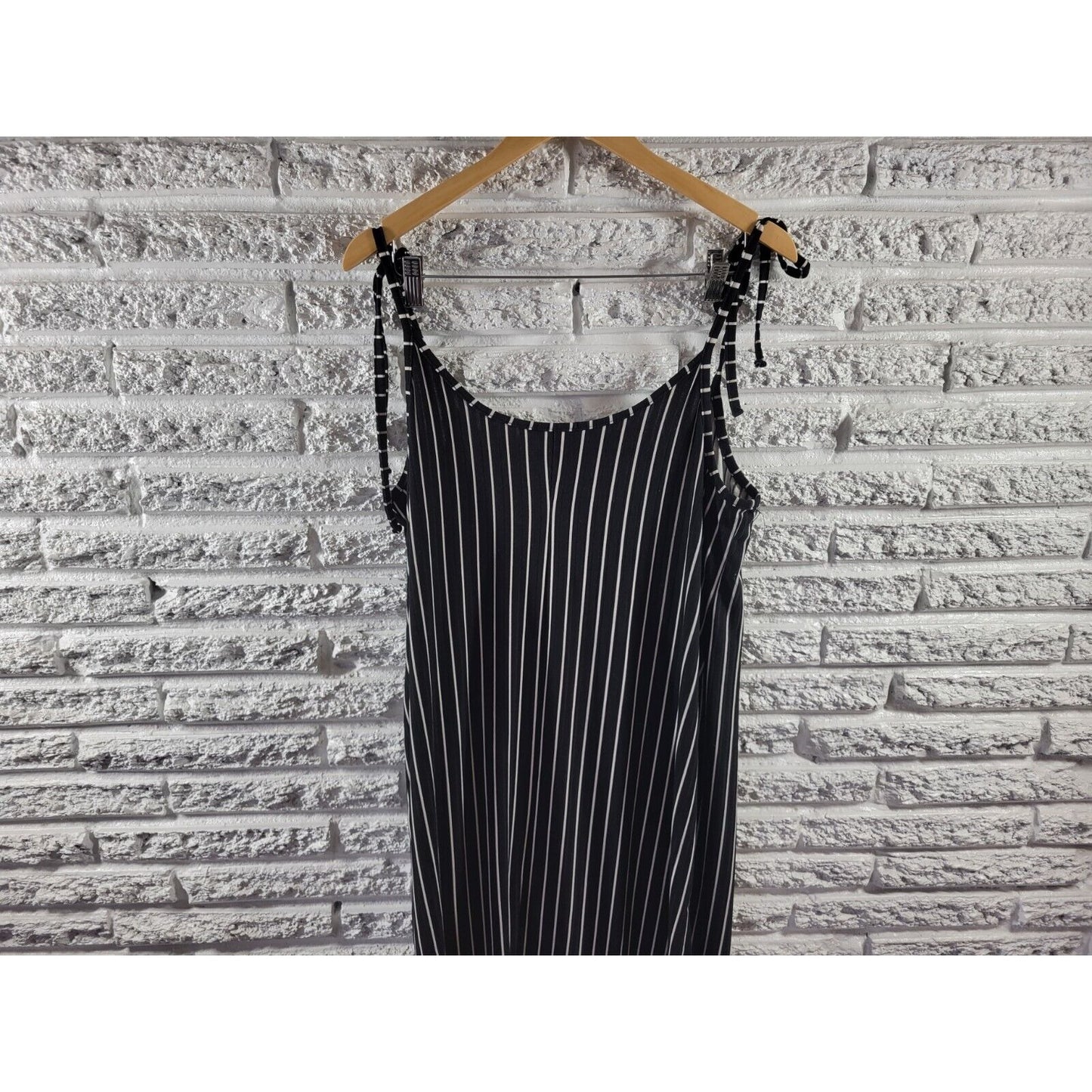 Belle Tweed Womens Dress 1X Slip Spaghetti Strap Black Stripe Poly Blend Slit