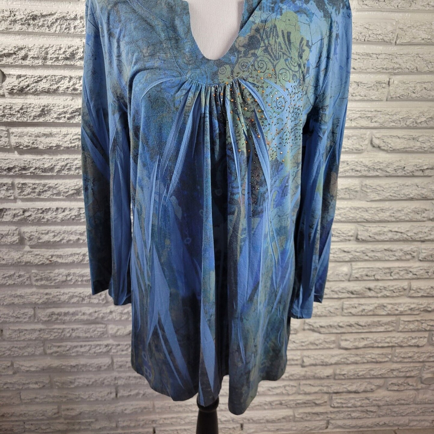Westbound Womens Top Extra Large XL Tunic Blue Geometric Lightweight Studded