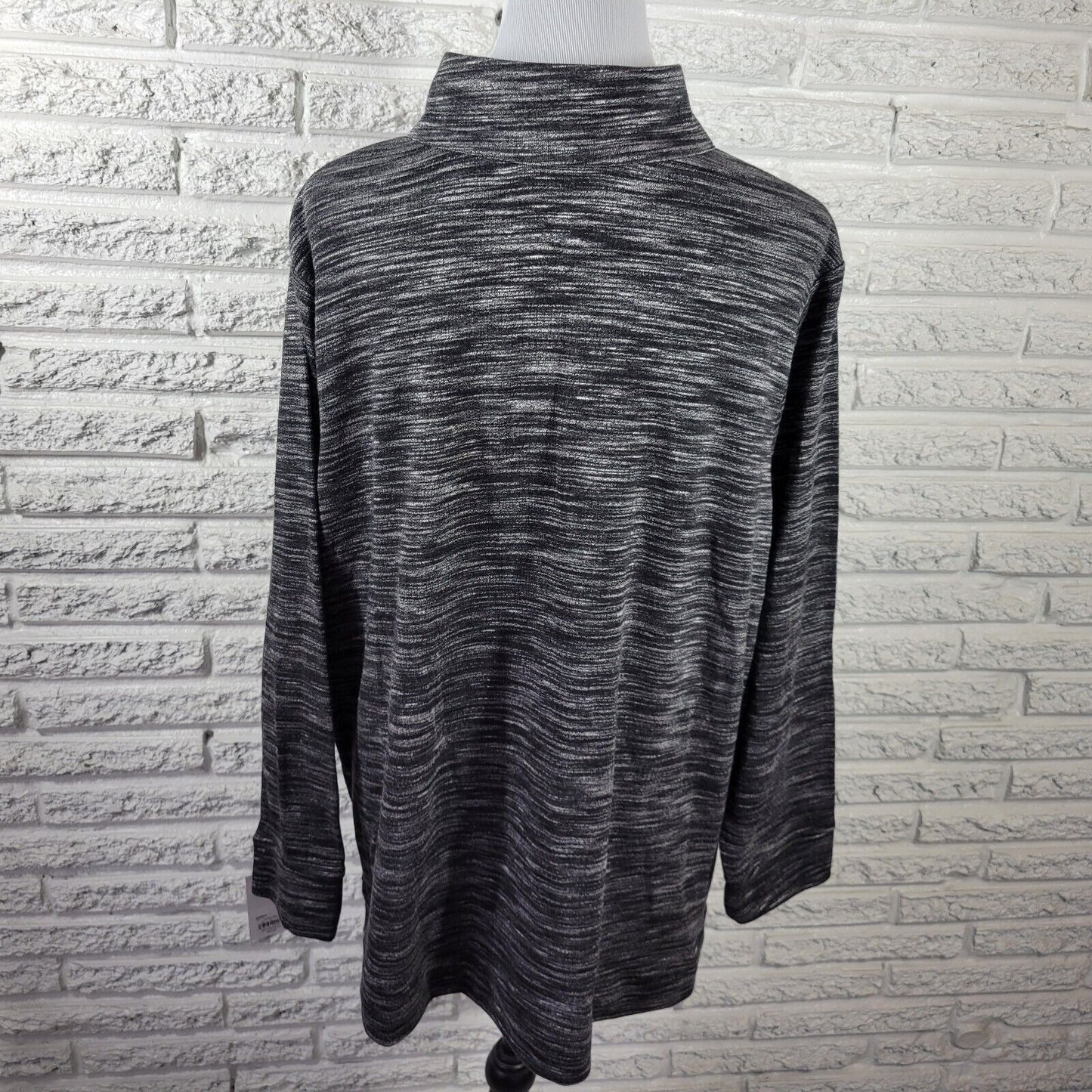 Croft Barrow Womens Top 2X Plus Tee Long Sleeve Black Gray Heather Zip Knit