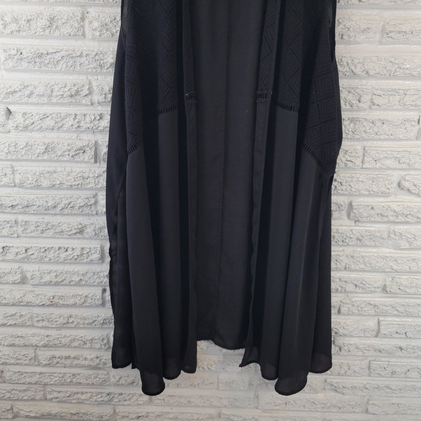 Catherines Womens Top 3X Plus Cardigan Open Black Sleeveless Crochet Chiffon