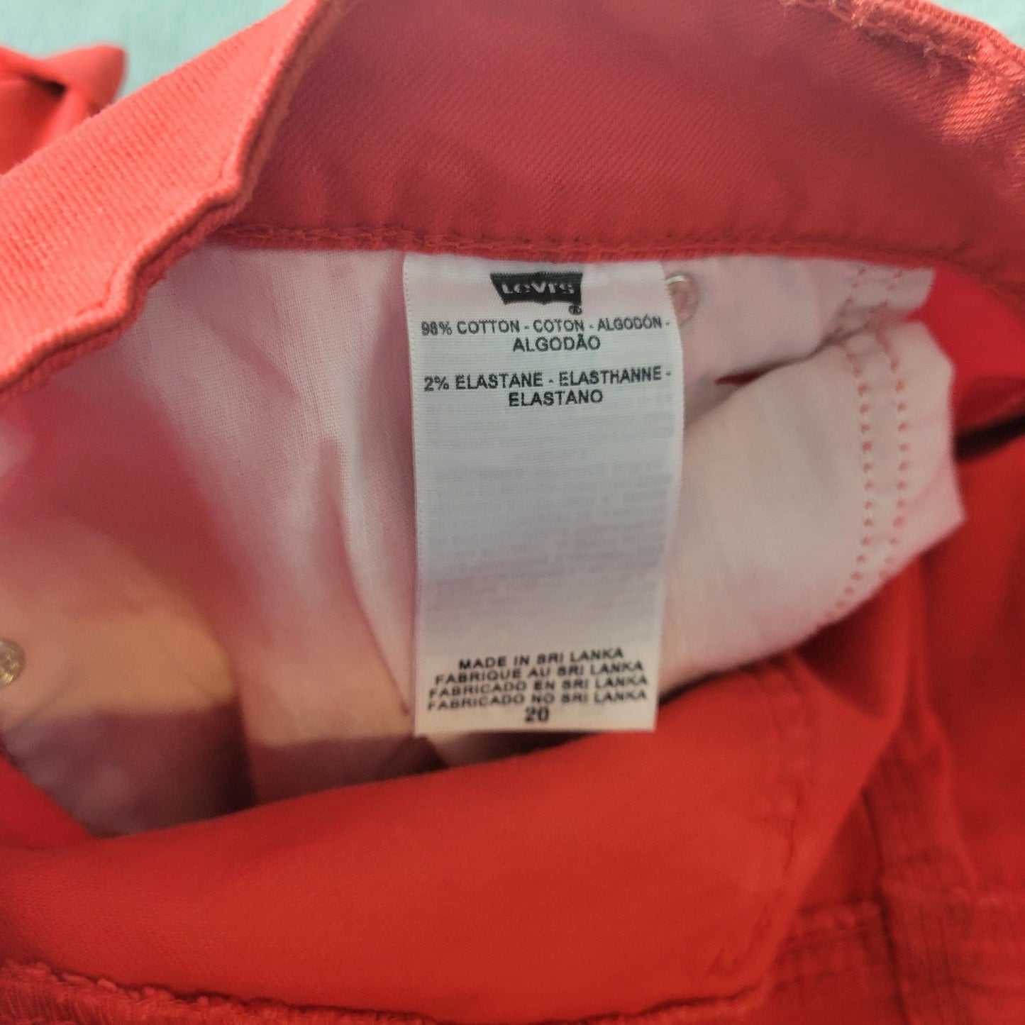 Levis Womens Shorts 20 Plus Red Denim Cotton Blend Stretch Comfort Waist Zip Fly