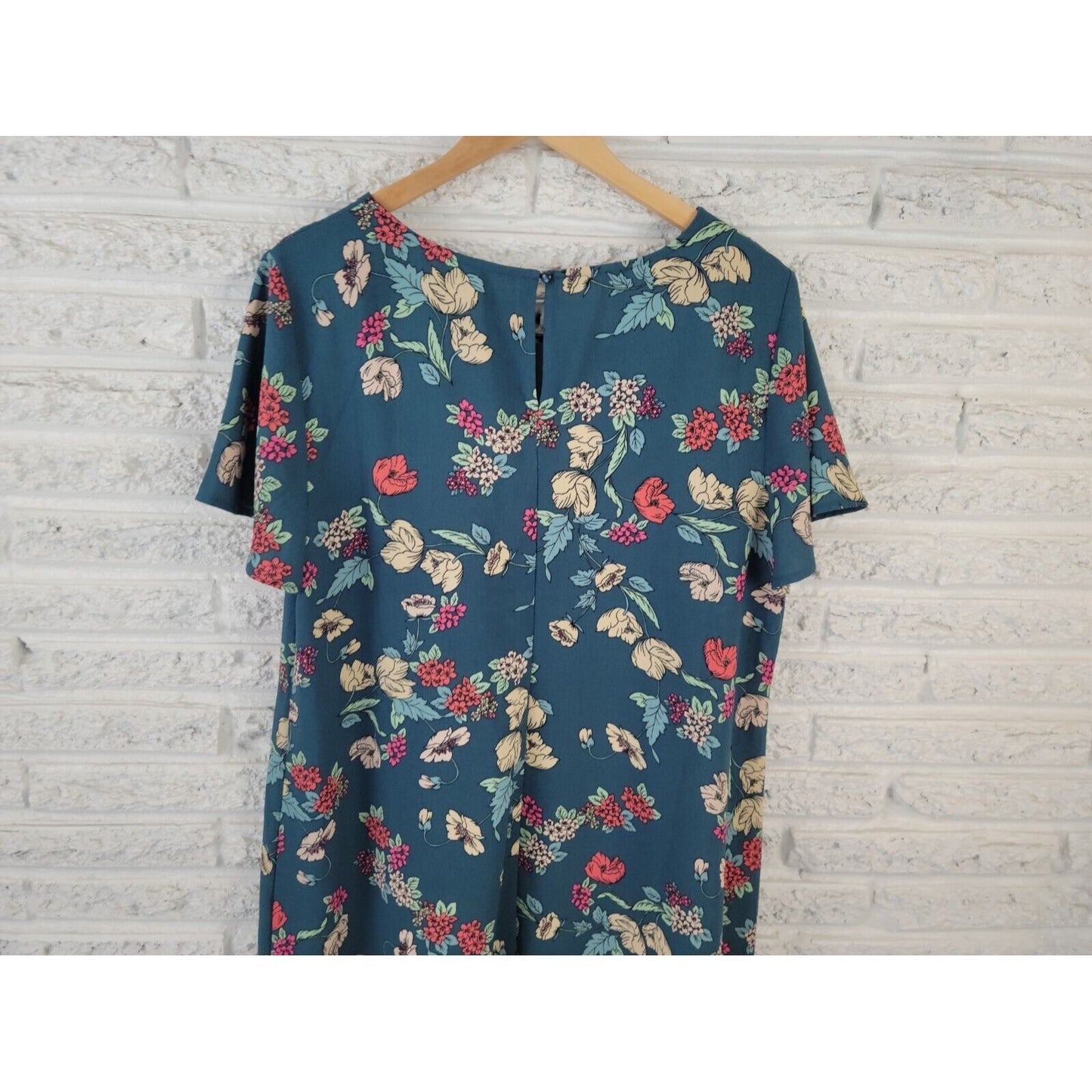 Maurices Womens Dress Extra Large Mini Short Flutter Sleeve Polyester Keyhole