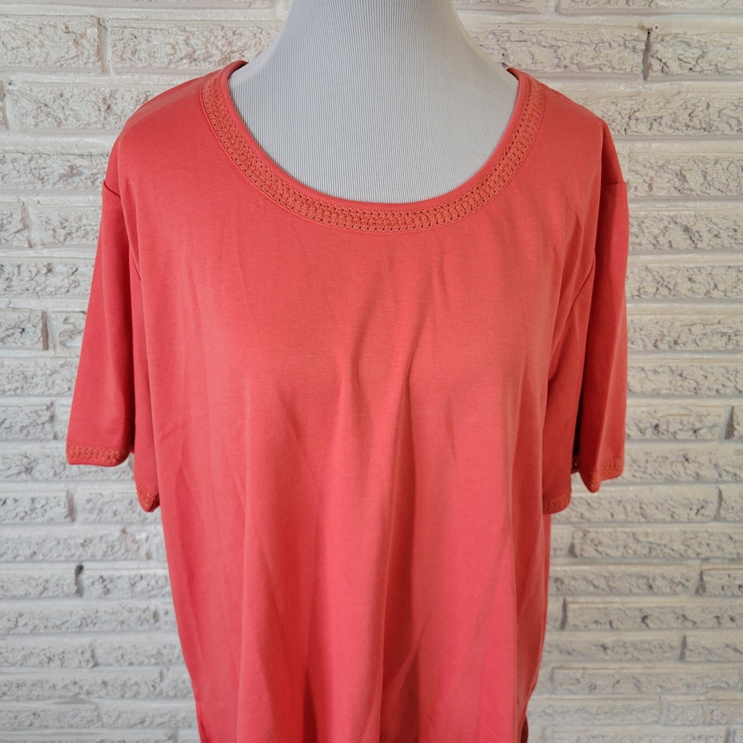 Drapers Damons Womens Top 2X Plus Tee Pink Crochet Neckline Cotton Comfy Blend