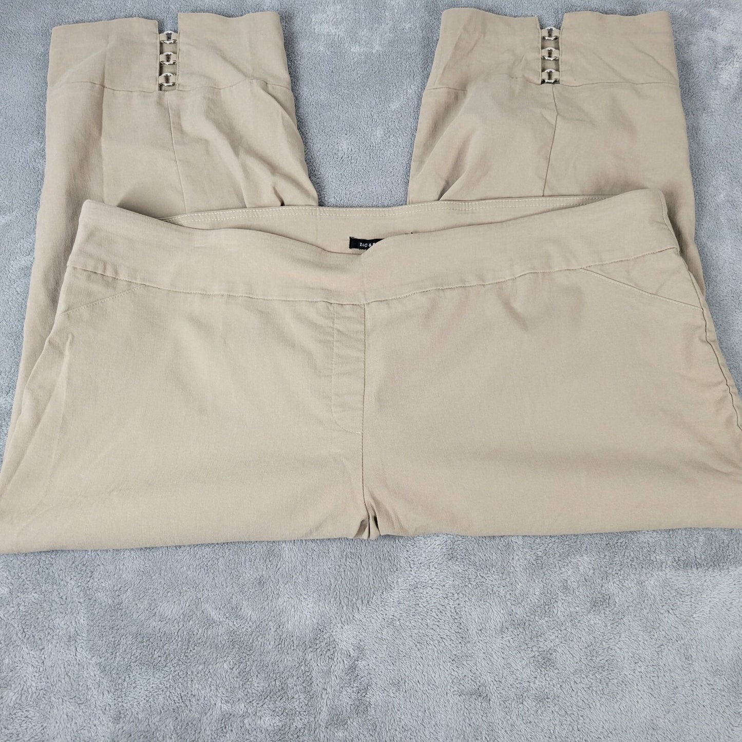 Zac Rachel Womens Pants 22W Capri Pull On Tank Super Stretchy Embellished Hem