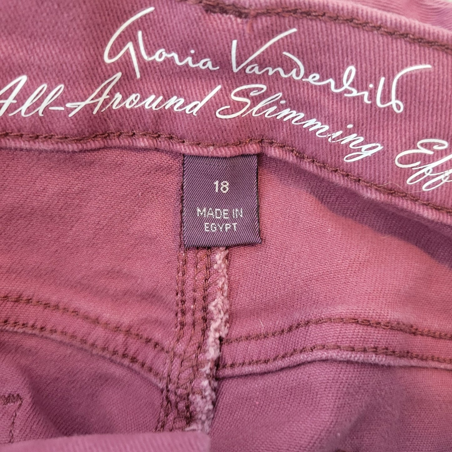 Gloria Vanderbilt Amanda Womens Jeans 18 Plus Capri Purple Denim Zip Fly Comfy