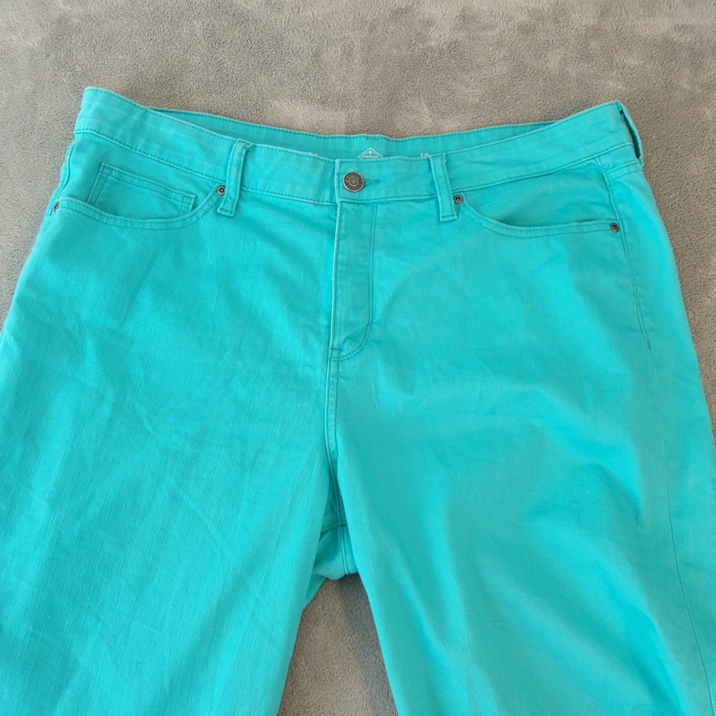 St Johns Bay Women Shorts 18 Plus Bermuda Blue Denim Zip Fly Cotton Blend Cuffed