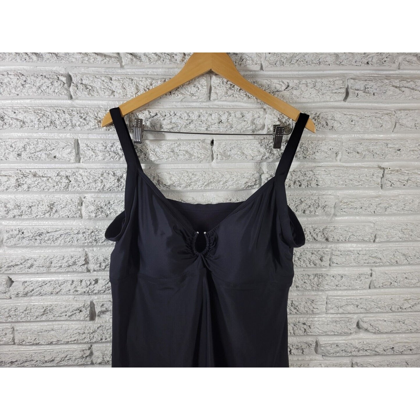 Sand n Sun Womens Swimsuit 3X One Piece Black Bra Beach Lined Pool Summer