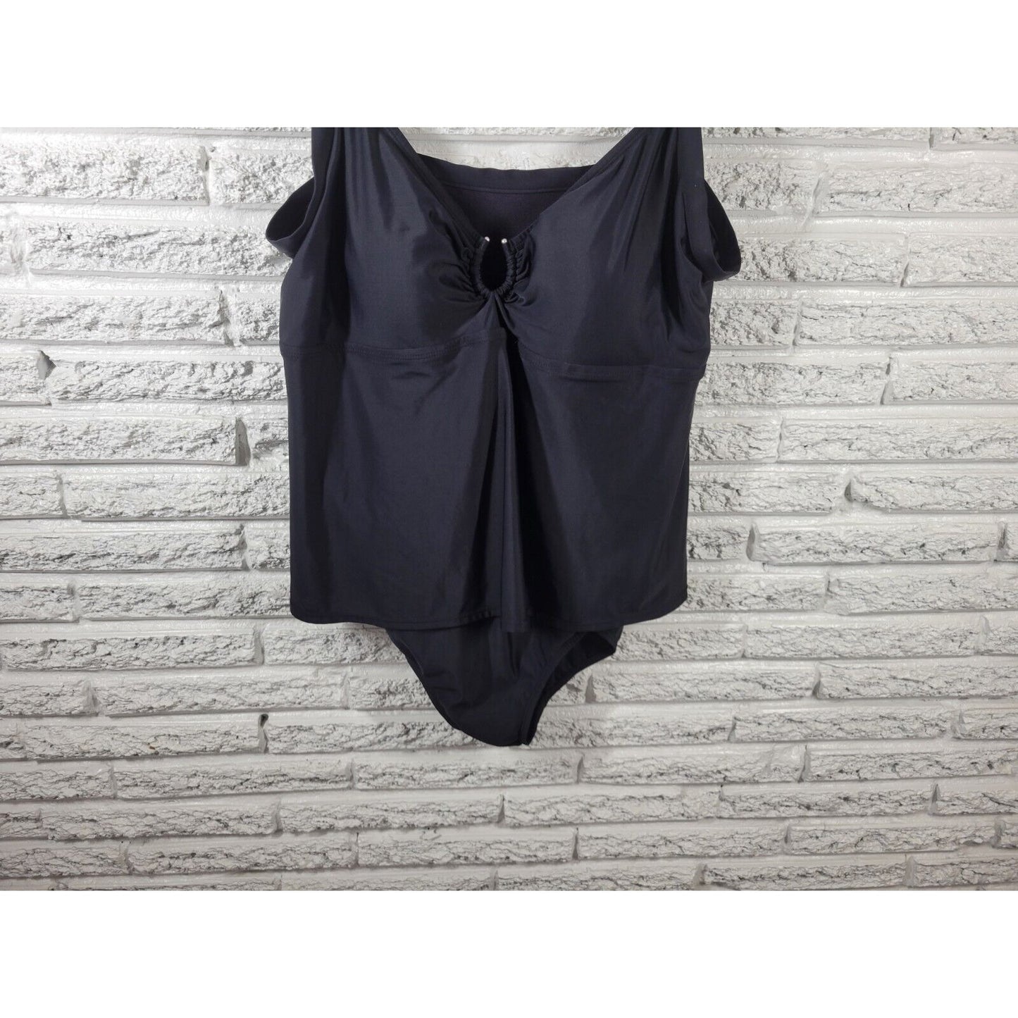 Sand n Sun Womens Swimsuit 3X One Piece Black Bra Beach Lined Pool Summer