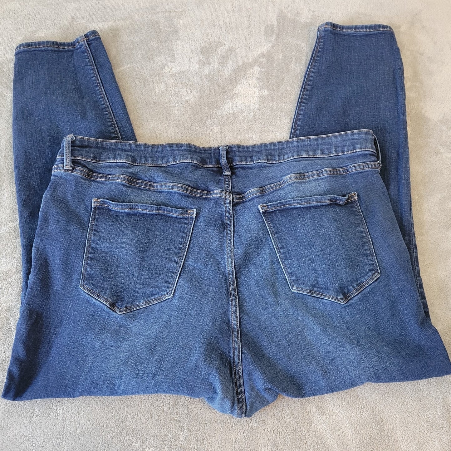 Old Navy Rockstar Womens Jeans 24 Plus Super Skinny Cropped Dark Blue Denim Zip